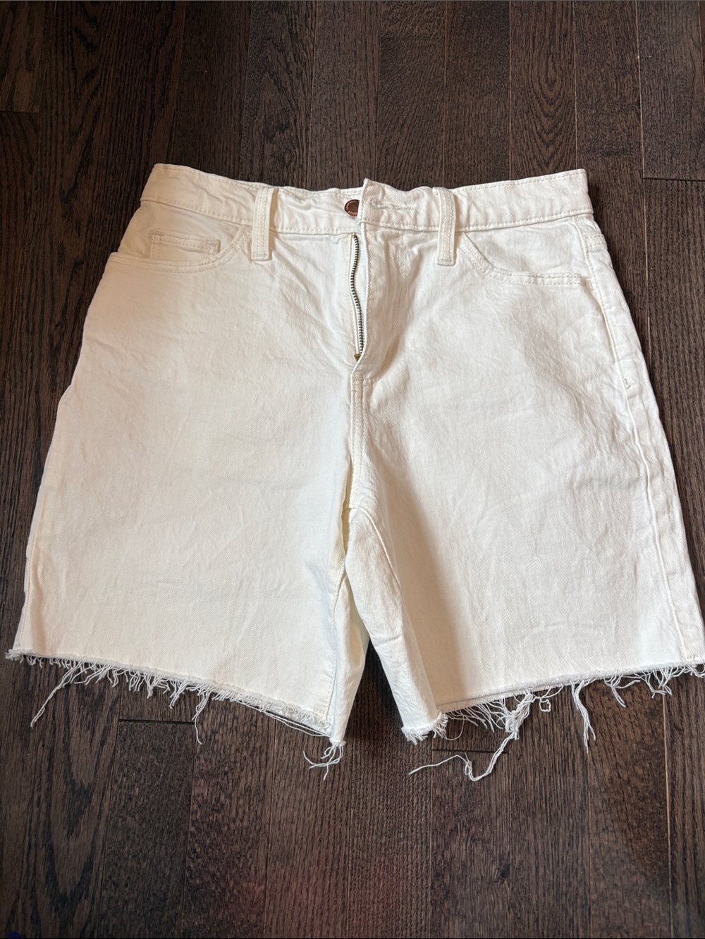 Universal Thread White Frayed Hem Denim Shorts